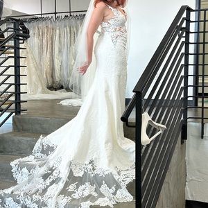 Brand new off the rack new wore or altered wedding dress!